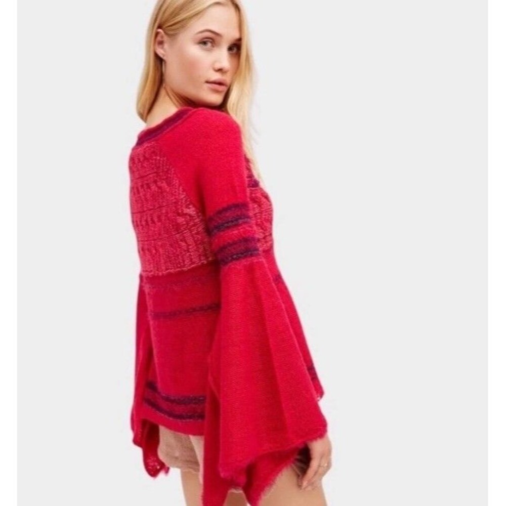 Free People Raspberry Pink Red Textured Knit Bell Sleeve Sweater Women’Size XS - Picture 4 of 14